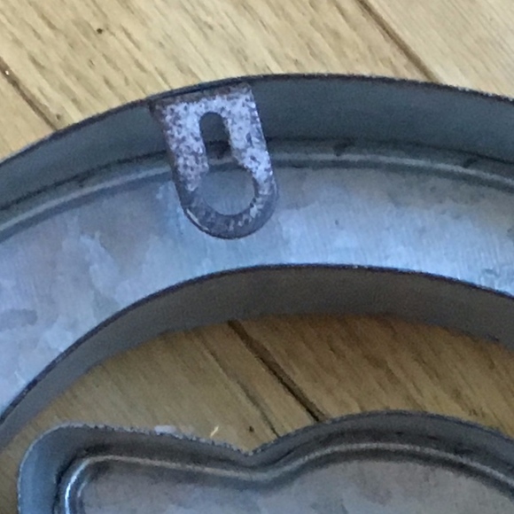 NWT - NEW wall hanging silver metal @ sign - Picture 4 of 6